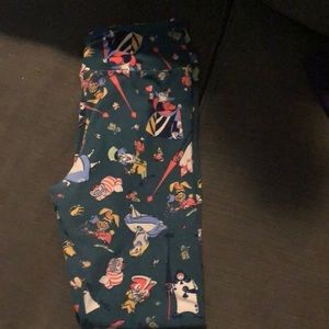 Alice in wonderland lularoe leggings